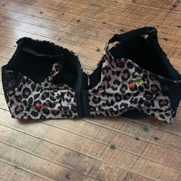 Torrid x Betsey Johnson roses leopard print 42DDD bra - Picture 2 of 3